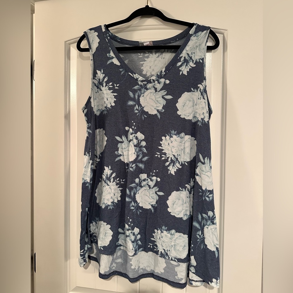 LuLaRoe Navy and White Floral Tank Top